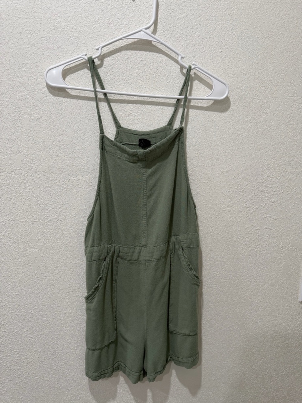 art class Olive Green Short Romper with Pockets